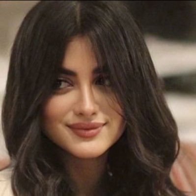 fatomah_95's profile picture. 