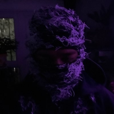 skiiics's profile picture. I’m faceit SIX but nearly SEVEN 🙌 (67)