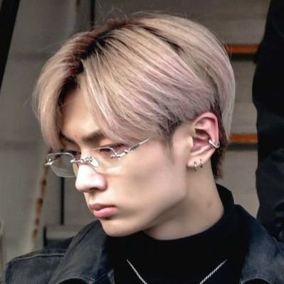 jaysgirlie's profile picture. i'm just an opinologa noticed by jay