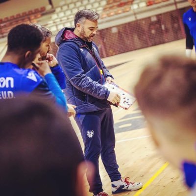 IniguezCalabuig's profile picture. Head coach National team Lebanon 🇱🇧 , Valenciano d’Alboraya, de 🇪🇸 , y hablo valenciano ;).