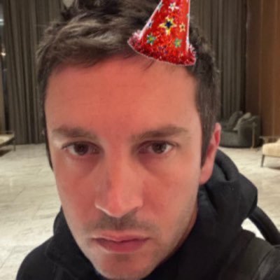 aIImyadmiration's profile picture. 