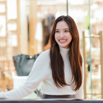 therealAHJUMMA's profile picture. .....accountant by position, GIRLFREEN by obsession. Here for Freen Sarocha only. 🌷🐇

#srchafreen #GIRLFREEN #Fluffy #solennEntertainment
