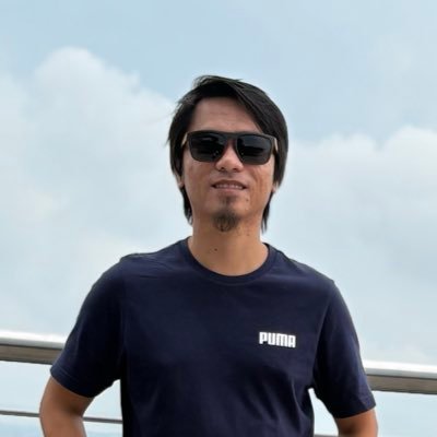 RodGlova's profile picture. 