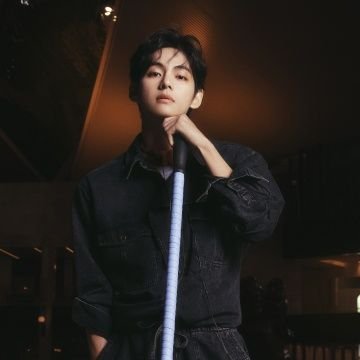 taehyungiemiki's profile picture. 