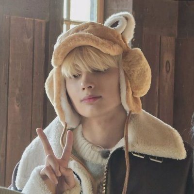 llamaahama's profile picture. ˏˋ°•*⁀➷ FREE PALESTINE 🇵🇸 || i make loass analogies and memes ||