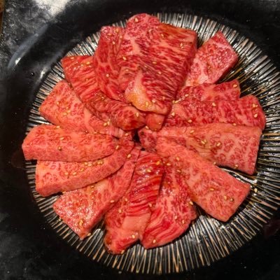 0222tomo0089's profile picture. 好きなアーチスト髭男！YouTubeあかでみっくモーターカレッジ(放課後、AMG、FREEDOM OSSAN)👻HELLOじゅりちゃん👻ラーメン好き🍜最近は何かあると食べ歩き