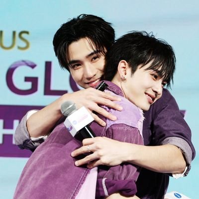 moofa_pari's profile picture. 🖤🐯 @perthppe @Ppsanta @Domiia_gmmtv 🐶🤍

🤗สวัสดีเพิร์ธแซนต้า🫶 👿โดเมียร์หลายรักของย่า👿🌹 แอคสำรอง @Nonfah38 ฝากฟอลด้วยค้าบ🌹