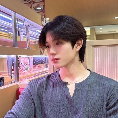 sounk1s's profile picture. a universe where c & a are inevitable.