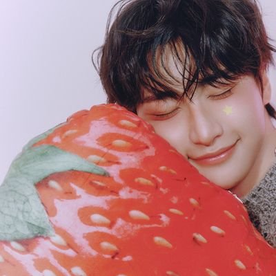 seokyustd's profile picture. #JOOHONEY : don't worry be happy🖤

{they/them}

•multistan• 

28/02/23-20/01/25-19/02/25🤍🏴‍☠️

~fan account~
