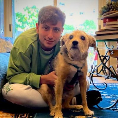 Guidolino8's profile picture. Dottore in Giurisprudenza. Appassionato di calcio e di tennis, Napoli e Sinner su tutto. Talvolta politica . Con garbo e moderazione. Scrivo su Napoli Network