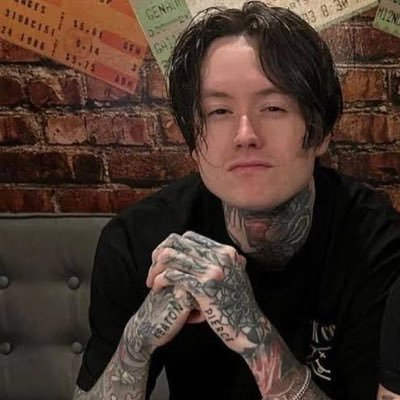 NaohSebast27995's profile picture. 