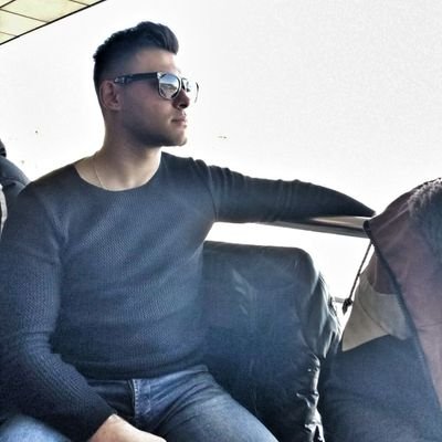 vlt343939's profile picture. 