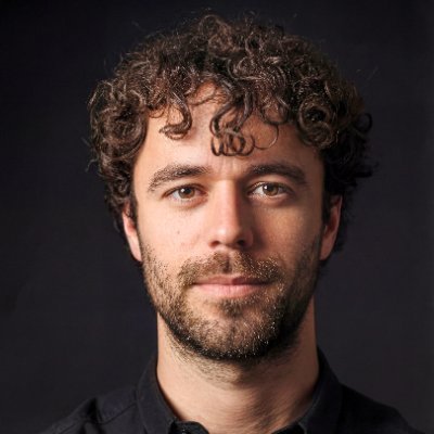 rubenhassid's profile picture. lots of people read my https://t.co/uN7GJvEoDR