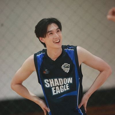 rensaariess's profile picture. mulfand || a writter au || a reader au