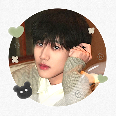 zhiongyi's profile picture. 🪁 ✿  ׂ bociEL ˚🌸🍏 ⡷ peⓂ️bisniS  ♡ ⠟🥕 harGa murce juga pemanis cihuY 🚗☀️ welkomm boszz!! 🍎🌈 °𓂋 ⟡ ⠳ ketuk dm/wa dan mampir sekaRang ₊ 👧🏻