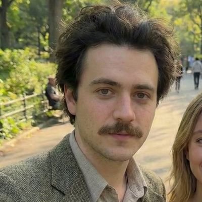 SadAlbert10's profile picture. PLS FOLLOW ME 
loves🍉
GEMINI 3 DEEPTHINK is AGI