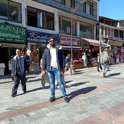 Odiyalife's profile picture. Live life xxxl size