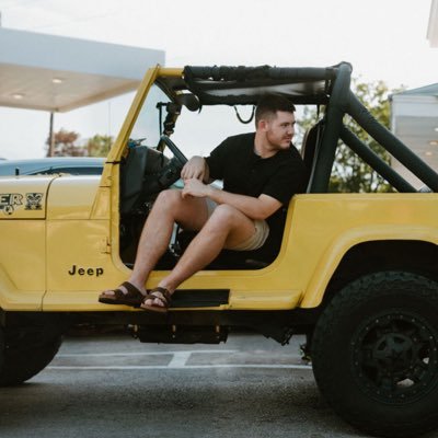 ToweryLayton's profile picture. Christ follower | Jeremiah 29:11 | @ETBU_Football ‘28