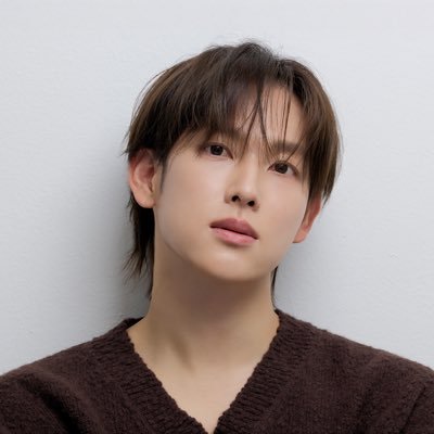 officialysw's profile picture. 