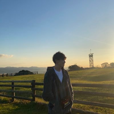 i__maru1133's profile picture. 愛知県出身・元工場勤務▷フリーランス（24）｜デザイン,ショート動画編集,note,SNS運用...etc｜目標：20代のうちに海外制覇🌏｜めっちゃ遊んでめっちゃ楽しむ✈️