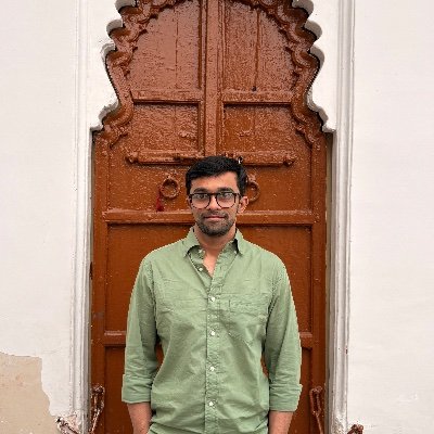 harshil's profile picture. i make apps for your iPhone https://t.co/AcBgixQxCx