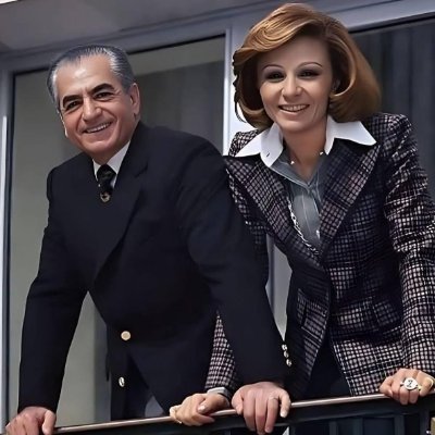 Enekase1360's profile picture. جمهوری طاعونی اسلامی علف هرزی است که در خاک ایران روئیده، 
علف هرز را اصلاح نمی‌کنند بلکه ریشه‌کن می‌کنند.

#جاویدشاه