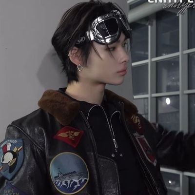 icyhoondline's profile picture. 