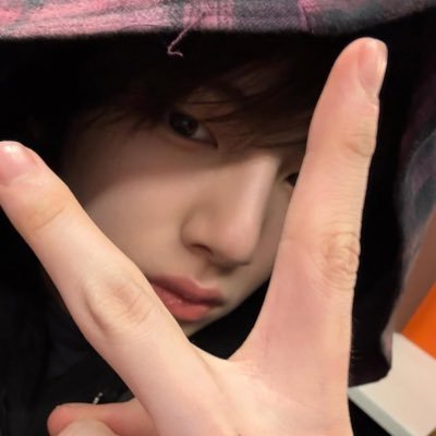 doiiirutreoedi's profile picture. rv #เด้บเทพซ่า upup #deblnwzaupdate บริการทุกระดับประทับใจ ไม่พอใจไปต่อยเพื่อนผม 🫦💨💨💨🤩