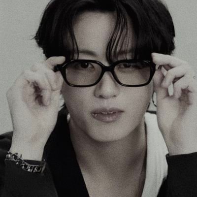 pakomanci's profile picture. (POC)

BTS 1st n last /trynna be +ive /
facts in disguise of an opinion / BL n GL fan

 Mostly inactive