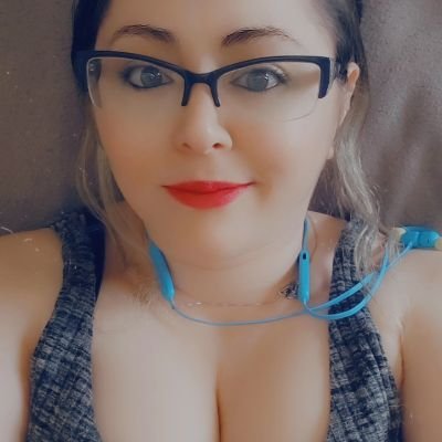 thatluluchick's profile picture. I 💚 80s & 90s nostalgia. The best thing in life is kindness. #shivnation #yelpelite #blm 💙