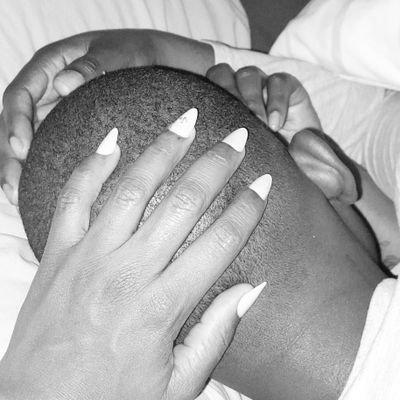 itstulu's profile picture. I would like to remain unknown for the remainder of the year please 😞