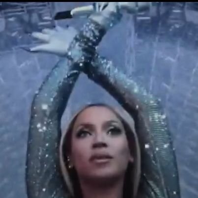 Neptunexmermaid's profile picture. I will grow inside you like a cancer ♋