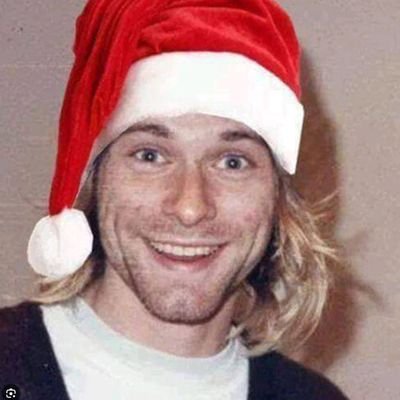 GO3THIK's profile picture. Futur mari de @MusicRainbow14💍❤️ Amoureux de musique,de cinéma et d'humour (1ers degrés passez votre chemin).
Fan de Kurt Cobain et d'Olga Kurylenko 🥰