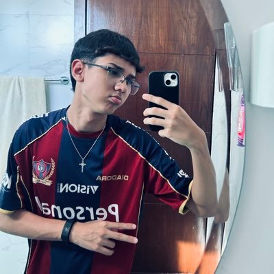 tomamangomotora's profile picture. 