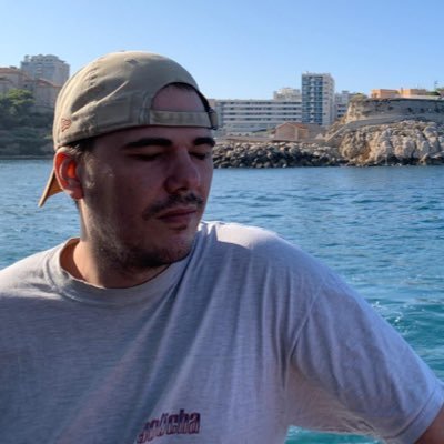 Maknow_'s profile picture. Artiste HipHop/Électro. Anarchie, Communisme.