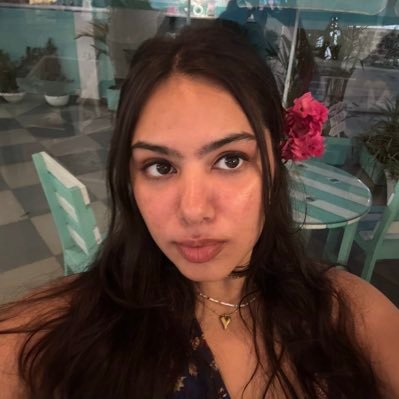 Manisshasingh's profile picture. katt rahi hai, kaat rahe hain