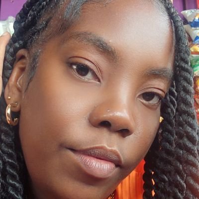 danileigh_'s profile picture. Que será, será 🍃👌🏾