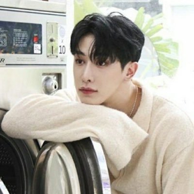 MusicHeroVibes's profile picture. ᴅᴏɴ'ᴛ ᴜɴᴅᴇʀᴇꜱᴛɪᴍᴀᴛᴇ ᴛʜᴇ ᴀʟʟᴜʀᴇ ᴏꜰ ᴅᴀʀᴋɴᴇꜱꜱ. #MDNI #Parody #MonstaX #KPop #Idol #FandomlessOC.