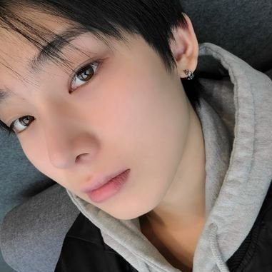 gyuiyeyyo's profile picture. siempre espera lo inesperado