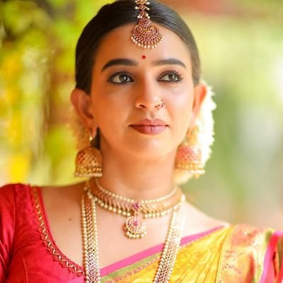 Sissy_Indhu's profile picture. || Pottachi || Sissy ||