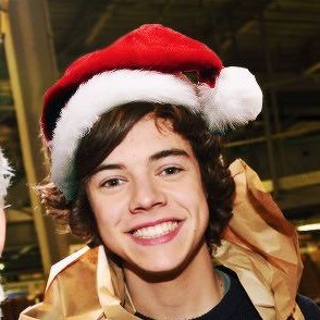 whooismal's profile picture. en el bondi escuchando zayn