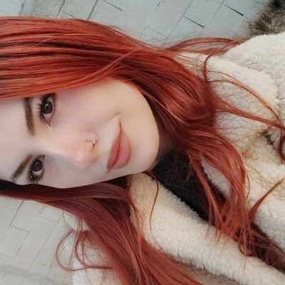 ozlemolmz7's profile picture. Kendine münhasır👸