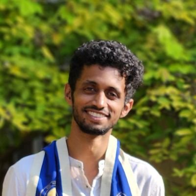 social_paradoxx's profile picture. 