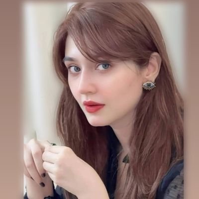 Zarmeenkhan221's profile picture. Leo-born LIONESS☺️♥️