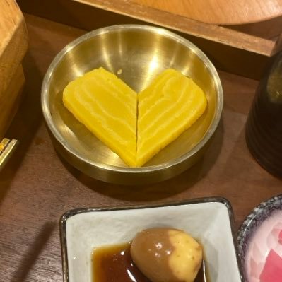 thejullxyntia's profile picture. cortis fan love to repost everythings