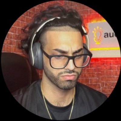 amits098's profile picture. breaking down tech, business, & stocks $PLTR