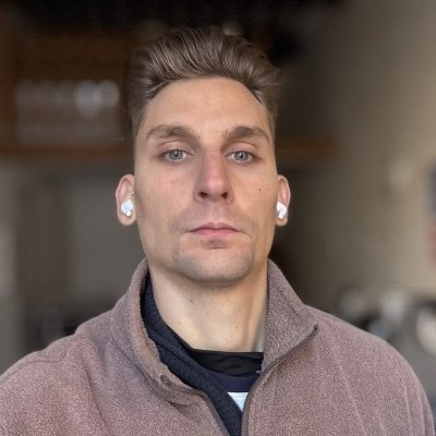 TTCrossauthor's profile picture. Thriller & action author | Dark, fast & unforgiving stories across espionage, crime & power games | 📚 New novels coming soon