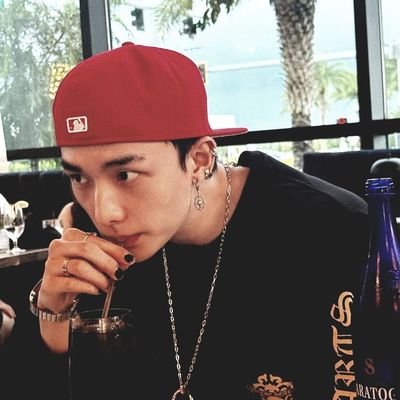 euteamomin9yu's profile picture. hyunlix enthusiast