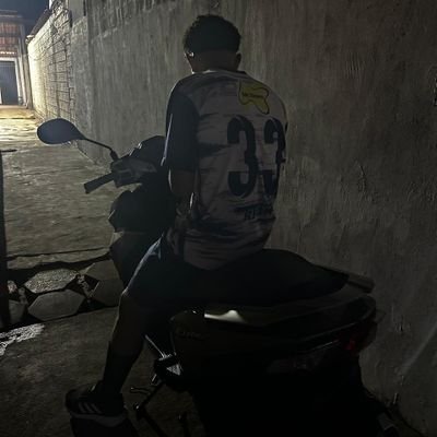 r1css's profile picture. 