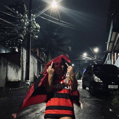 ass4crf's profile picture. Vivo de Mengão, álcool e falsas esperanças